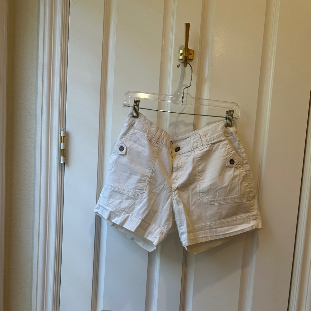 White Shorts Sz 8